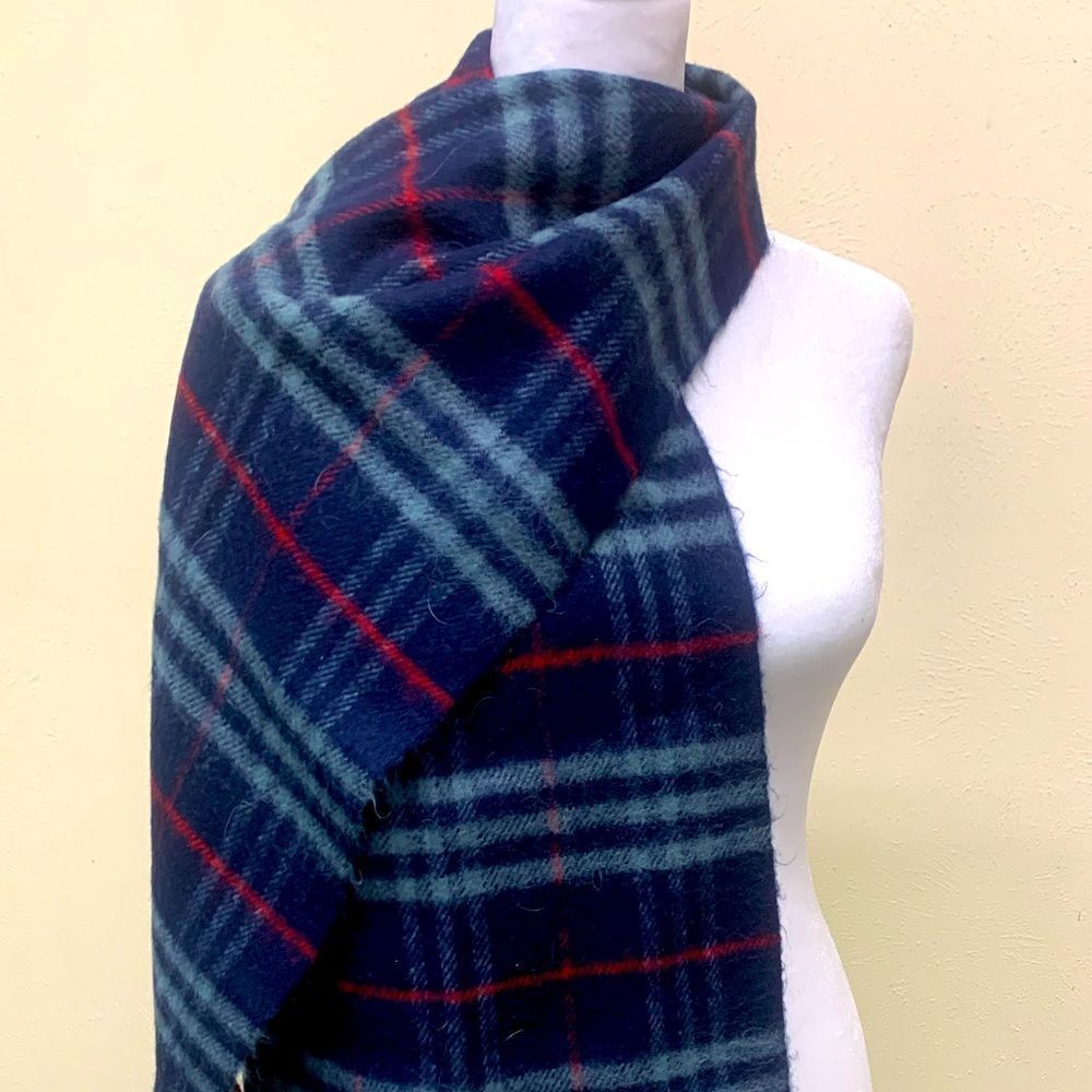 Auth Vintage Burberrys of London Blue Plaid Scarf - Picture 5 of 7